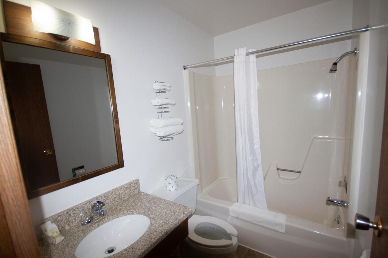 Artos Motel Harvey Exterior photo